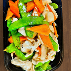 Best Chicken w. Pea Pods in Boston, MA